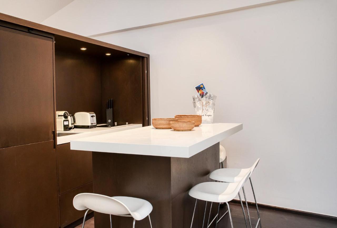 Appartement Place Des Lices Avec Parking Saint-Tropez Eksteriør billede