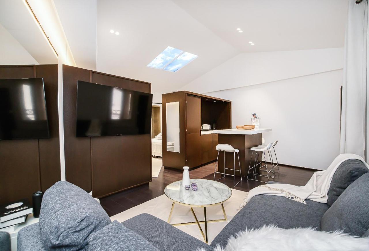 Appartement Place Des Lices Avec Parking Saint-Tropez Eksteriør billede